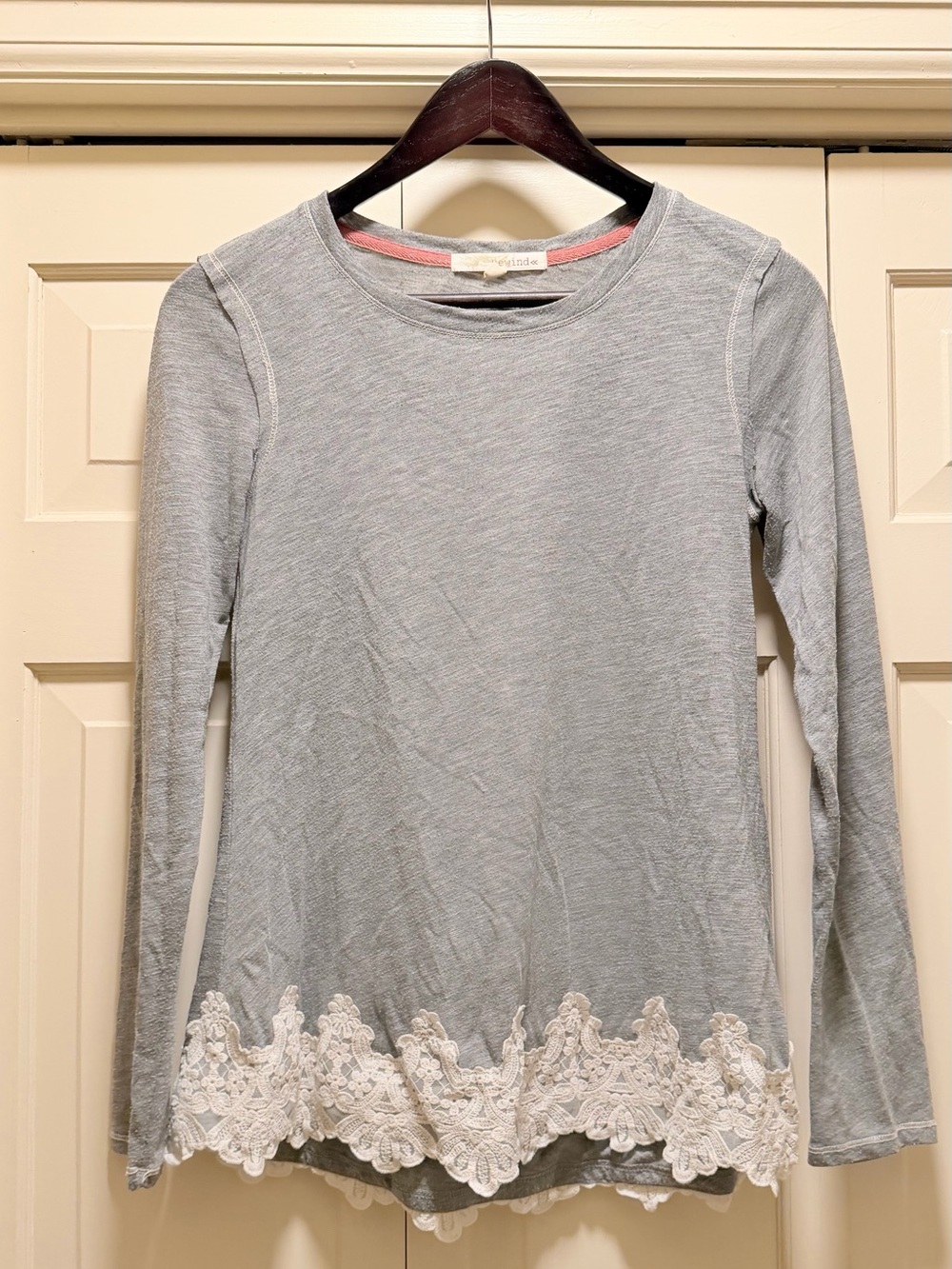 Rewind Heather Grey Lace Hem Long Sleeve Top Womens Medium